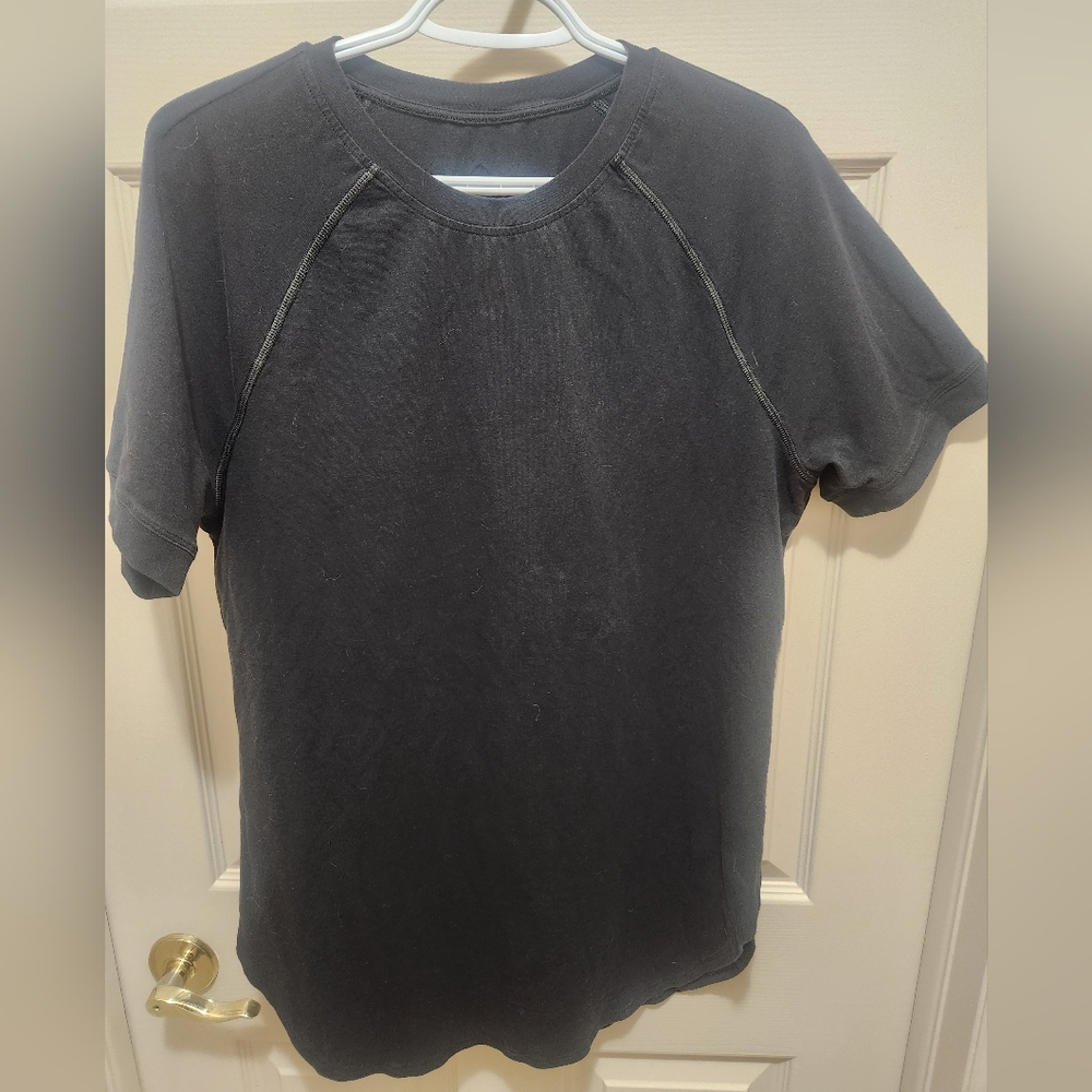 Rare Mens Lululemon Lab Shirt